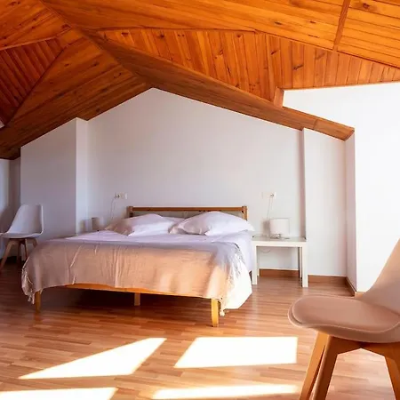 Apartment Espacioso Y Luminoso Duplex Con Buhardilla Valdelinares (Aragon)